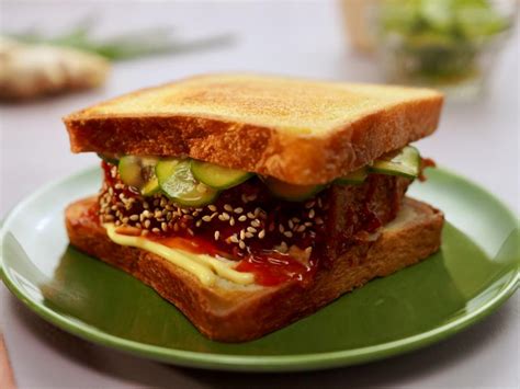 molly yeh gochujang meatloaf|beat bobby flay korean meatloaf.